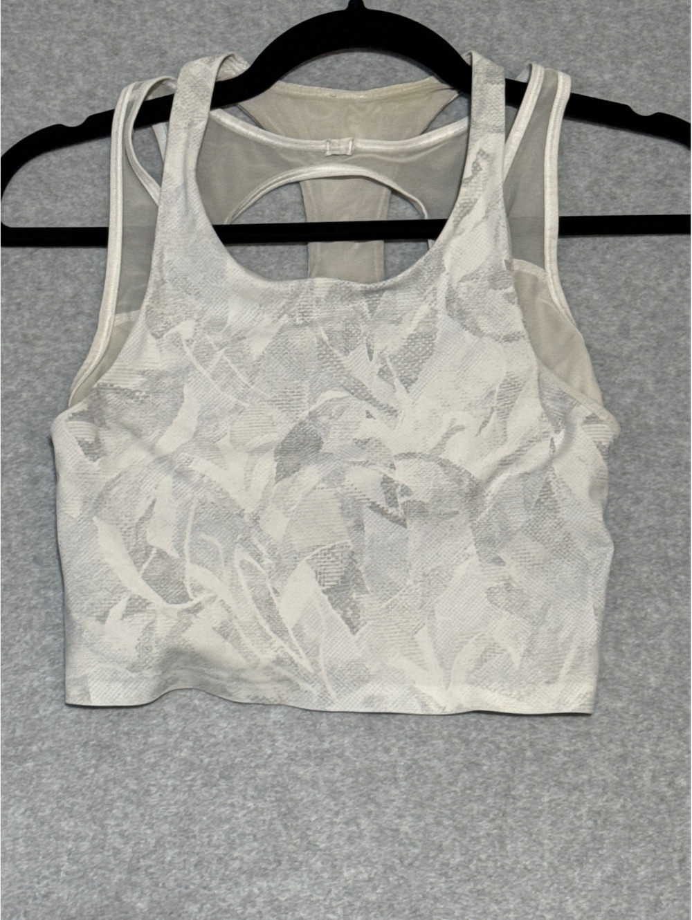 Lululemon Jasmine White Multi Break Free Tank Top Size 4